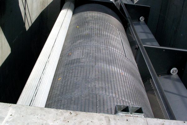 Eingebauter Trommeldrehfilter von oben